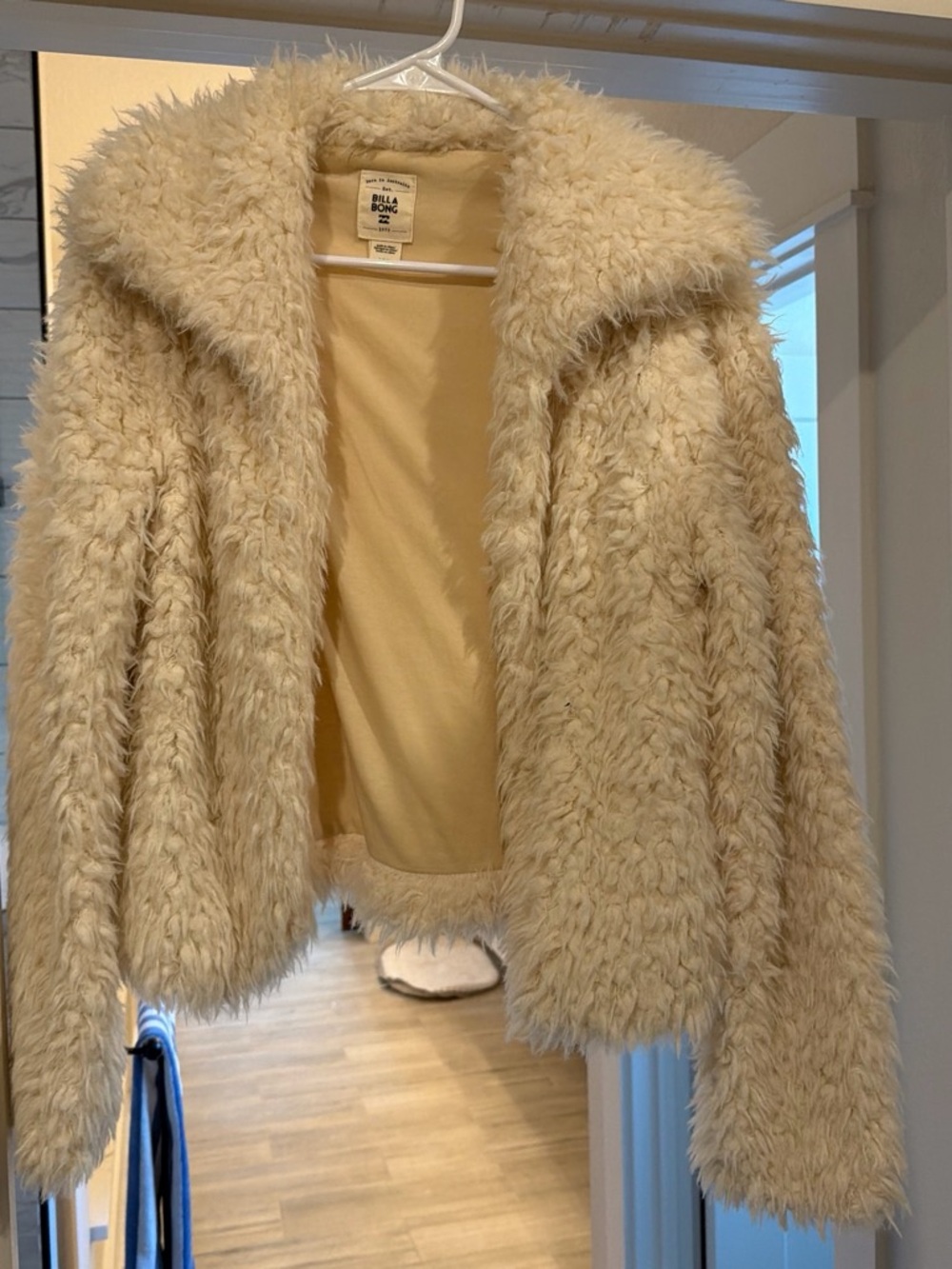 Billabong Cream Faux Shearling Teddy Jacket